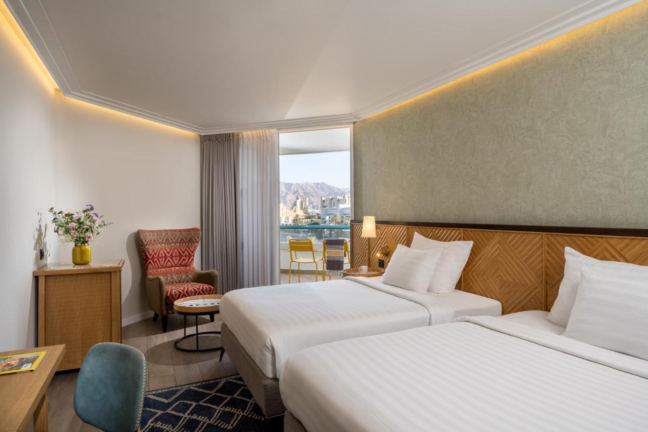 Vert Hotel Eilat By Afi Hotels Exterior foto Deluxe room